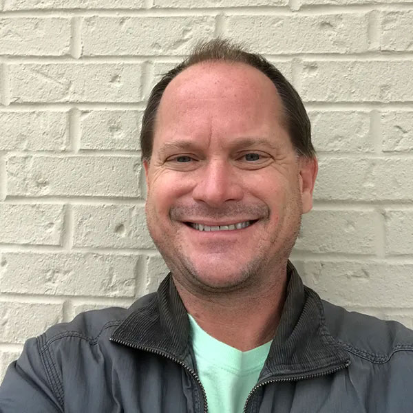 Headshot of Pat